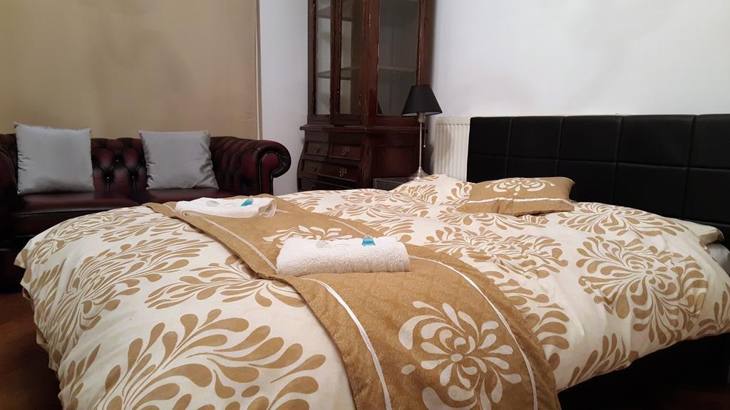 Oyo Guest House Ellipse Whetstone Oda fotoğraf