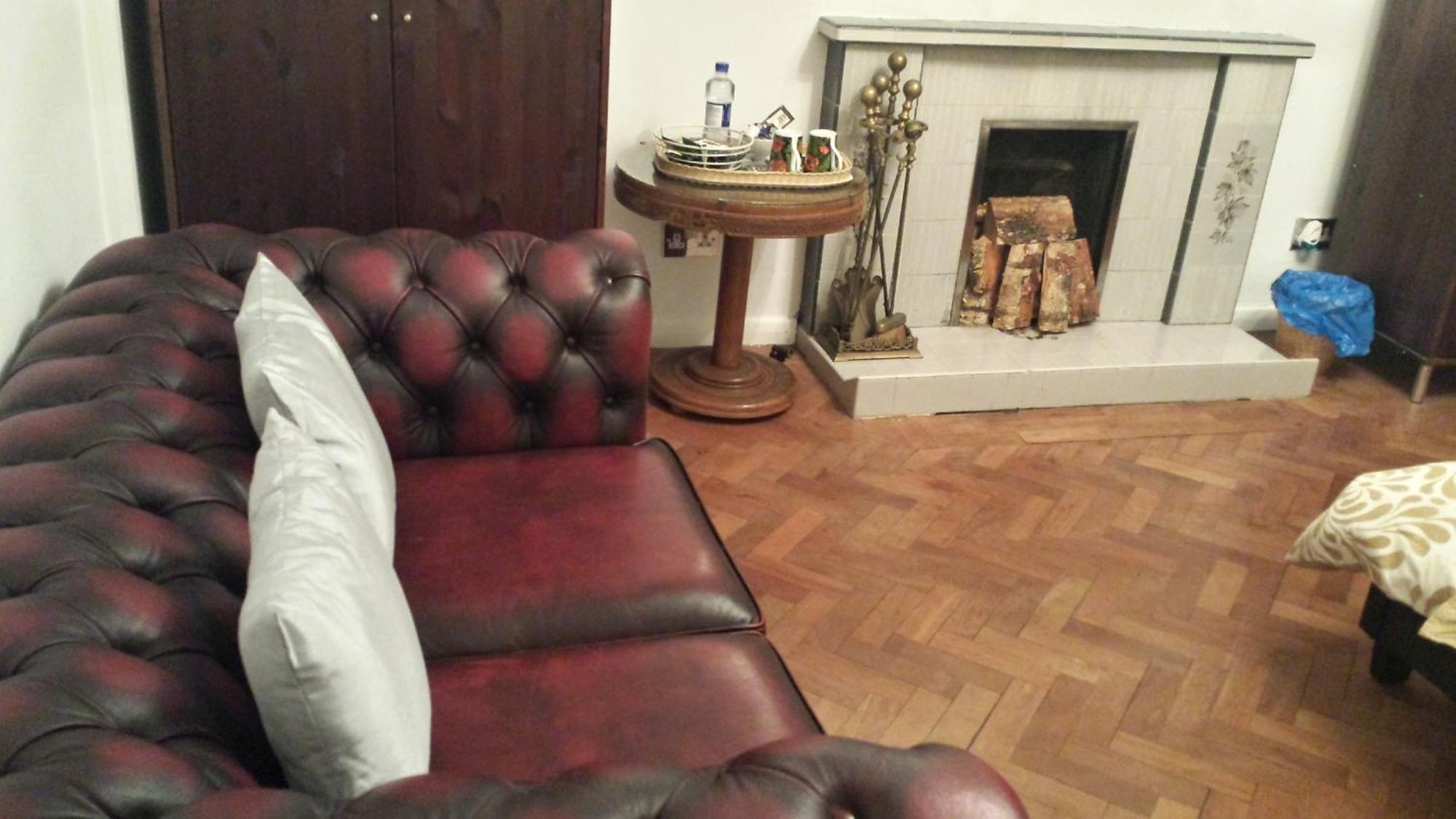 Oyo Guest House Ellipse Whetstone Dış mekan fotoğraf